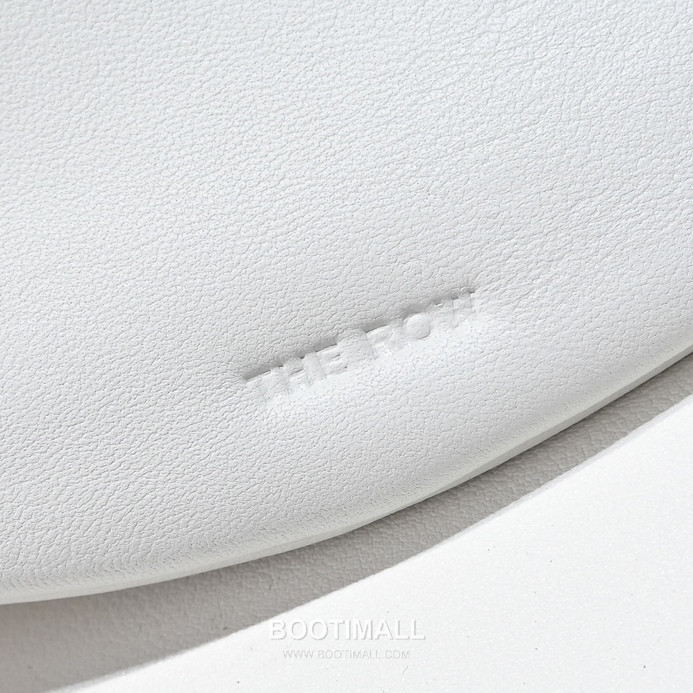 The Row Bracelet Lambskin Clutch Bag with Bangle Handle Detail 더로우 브레이슬릿 램스킨 뱅글 핸들 클러치백 20cm 6