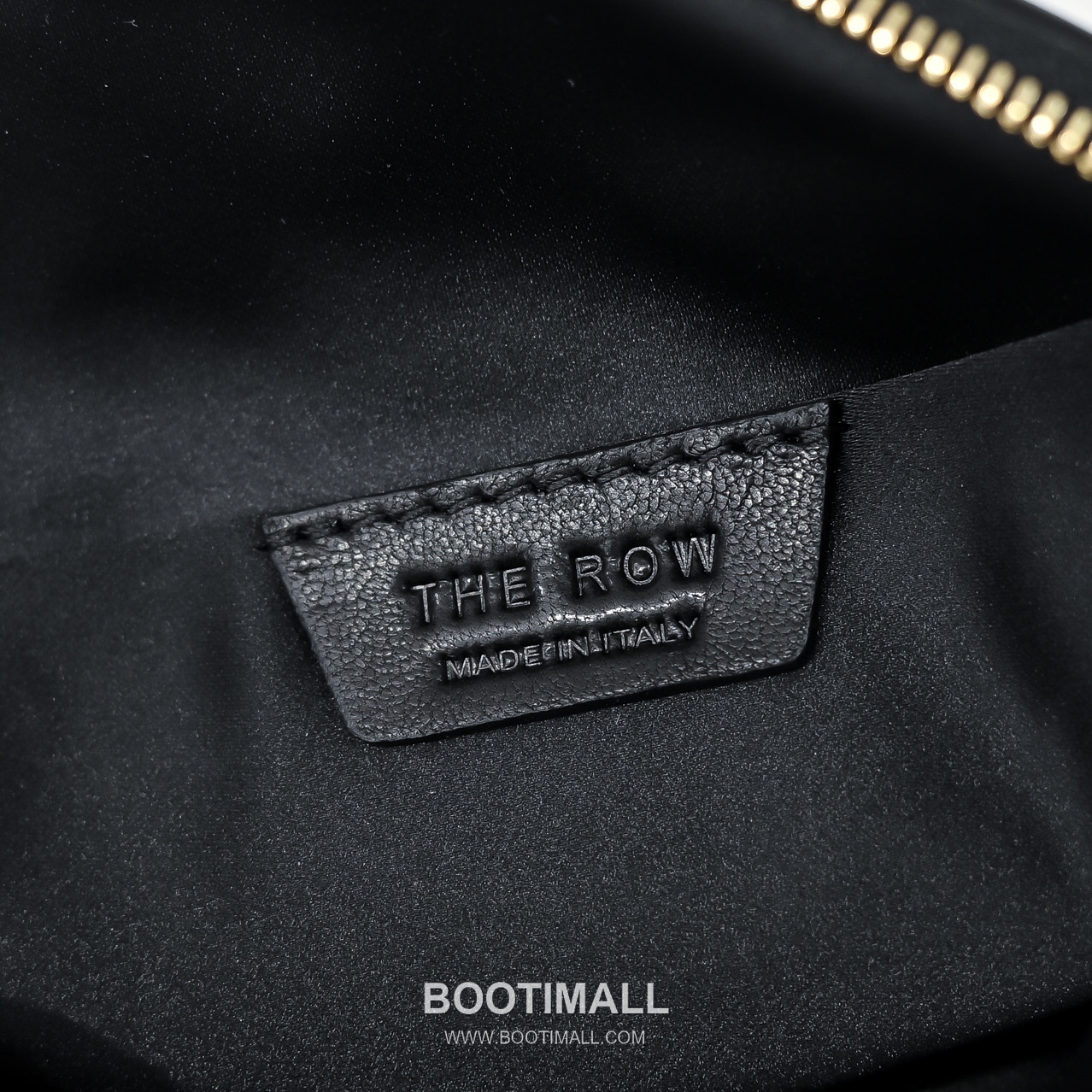 The Row Bracelet Lambskin Clutch Bag with Bangle Handle Detail 더로우 브레이슬릿 램스킨 뱅글 핸들 클러치백 18.5cm 8