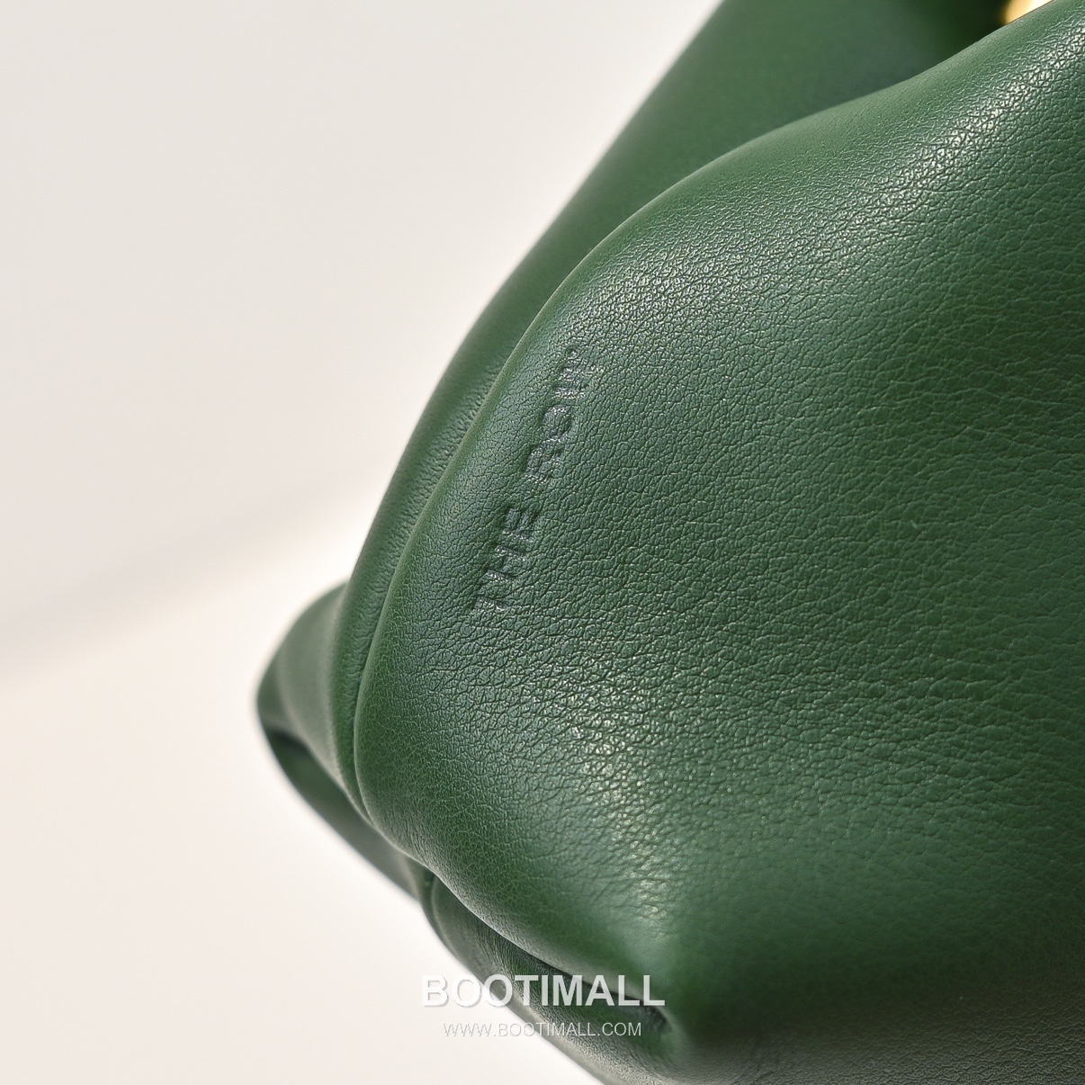 The Row Mira Saddle Calfskin Shoulder Bag with Strap Detail 더로우 미라 새들 카프스킨 스트랩 숄더백 25cm 5