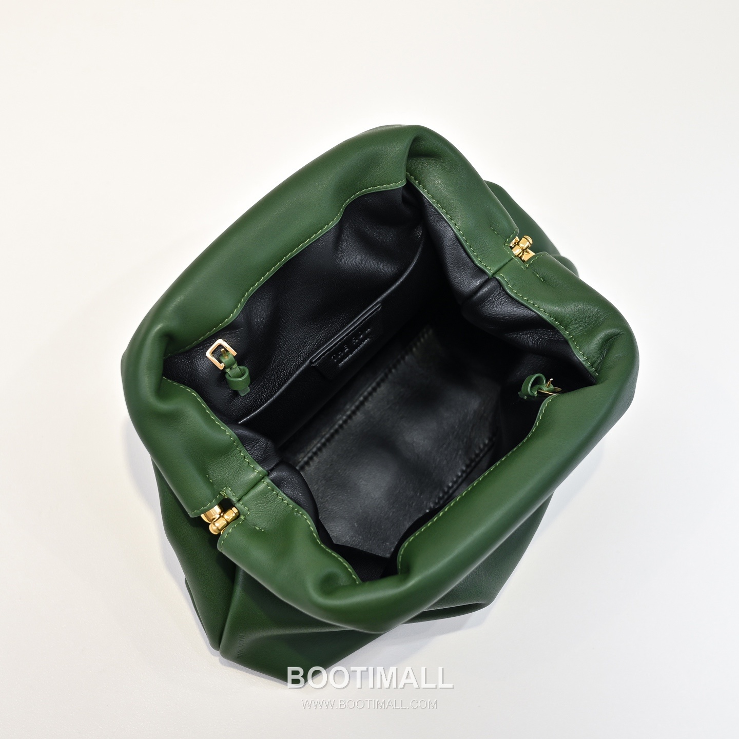 The Row Mira Saddle Calfskin Shoulder Bag with Strap Detail 더로우 미라 새들 카프스킨 스트랩 숄더백 25cm 9