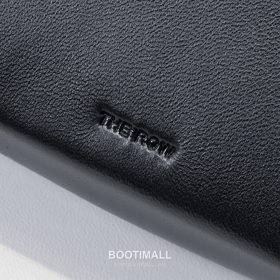 The Row Lambskin Top Handle Shoulder Bag with Structured Box Detail 더로우 램스킨 스트럭처 박스 탑핸들 숄더백 16cm 4