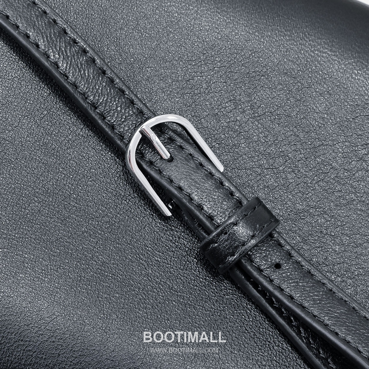 The Row Lambskin Top Handle Shoulder Bag with Structured Box Detail 더로우 램스킨 스트럭처 박스 탑핸들 숄더백 16cm 8