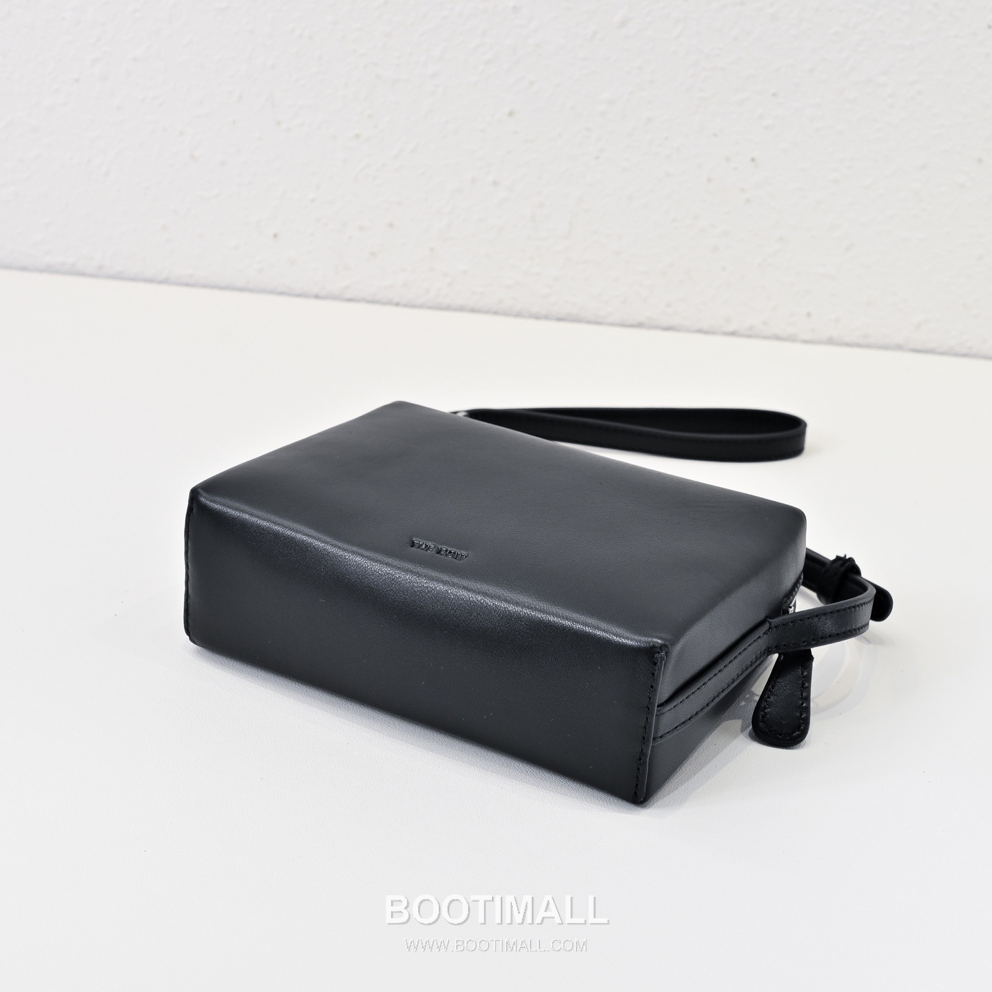 The Row Lambskin Top Handle Shoulder Bag with Structured Box Detail 더로우 램스킨 스트럭처 박스 탑핸들 숄더백 16cm 9