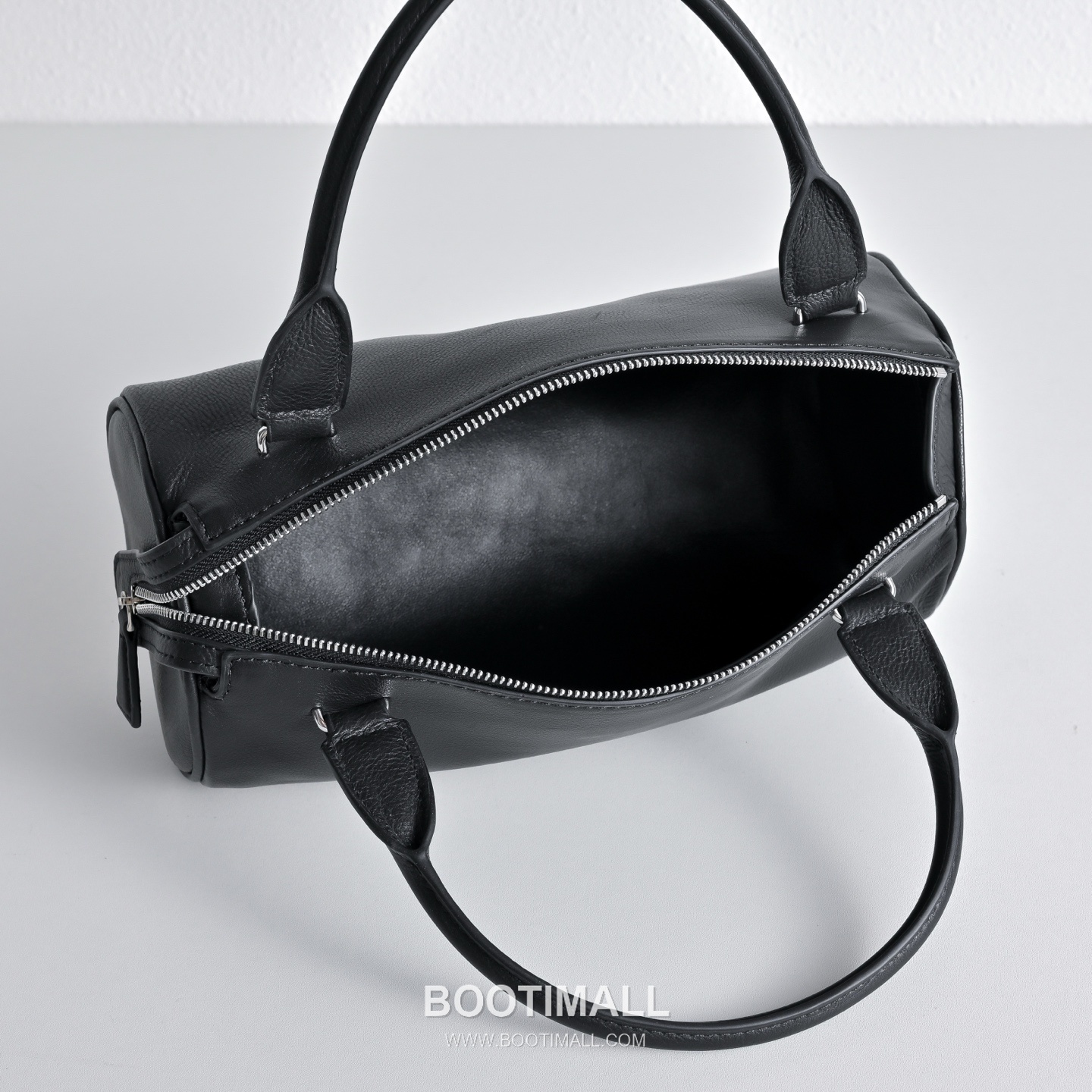 The Row Edith Calfskin Shoulder Bag with Top Handle Detail 더로우 에디스 카프스킨 탑핸들 숄더백 28cm 7
