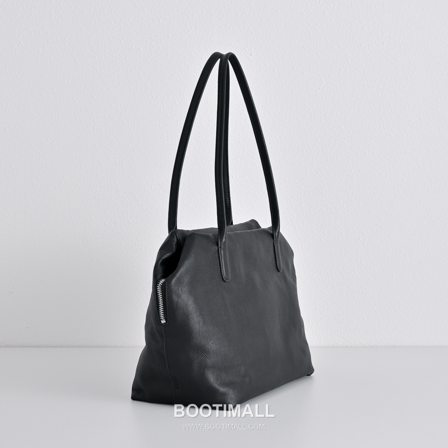 The Row Henri Calfskin Tote Bag with Soft Structure Detail 더로우 앙리 카프스킨 소프트 스트럭처 토트백 27cm 2