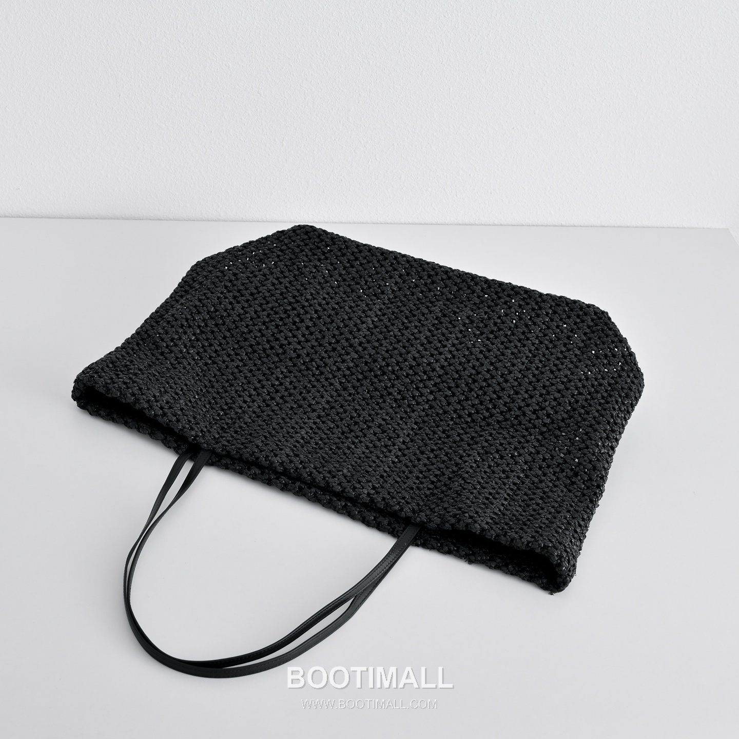 The Row Raffia Straw Tote Bag with Lambskin Trim Detail 더로우 라피아 스트로 램스킨 트림 토트백 54cm 9