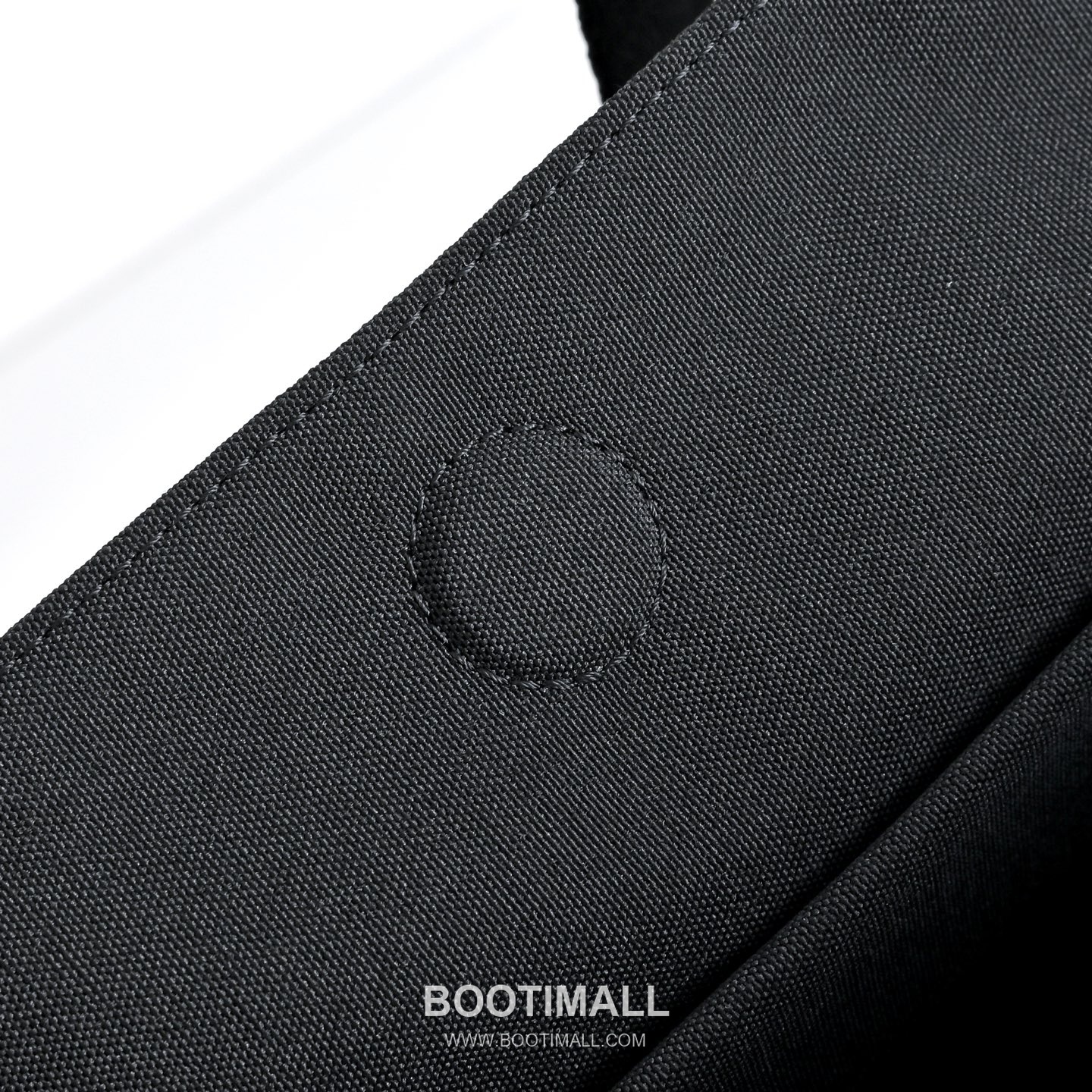 The Row Oxford Nylon Tote Bag with Top Handle Detail 더로우 옥스포드 나일론 탑핸들 토트백 40cm 7