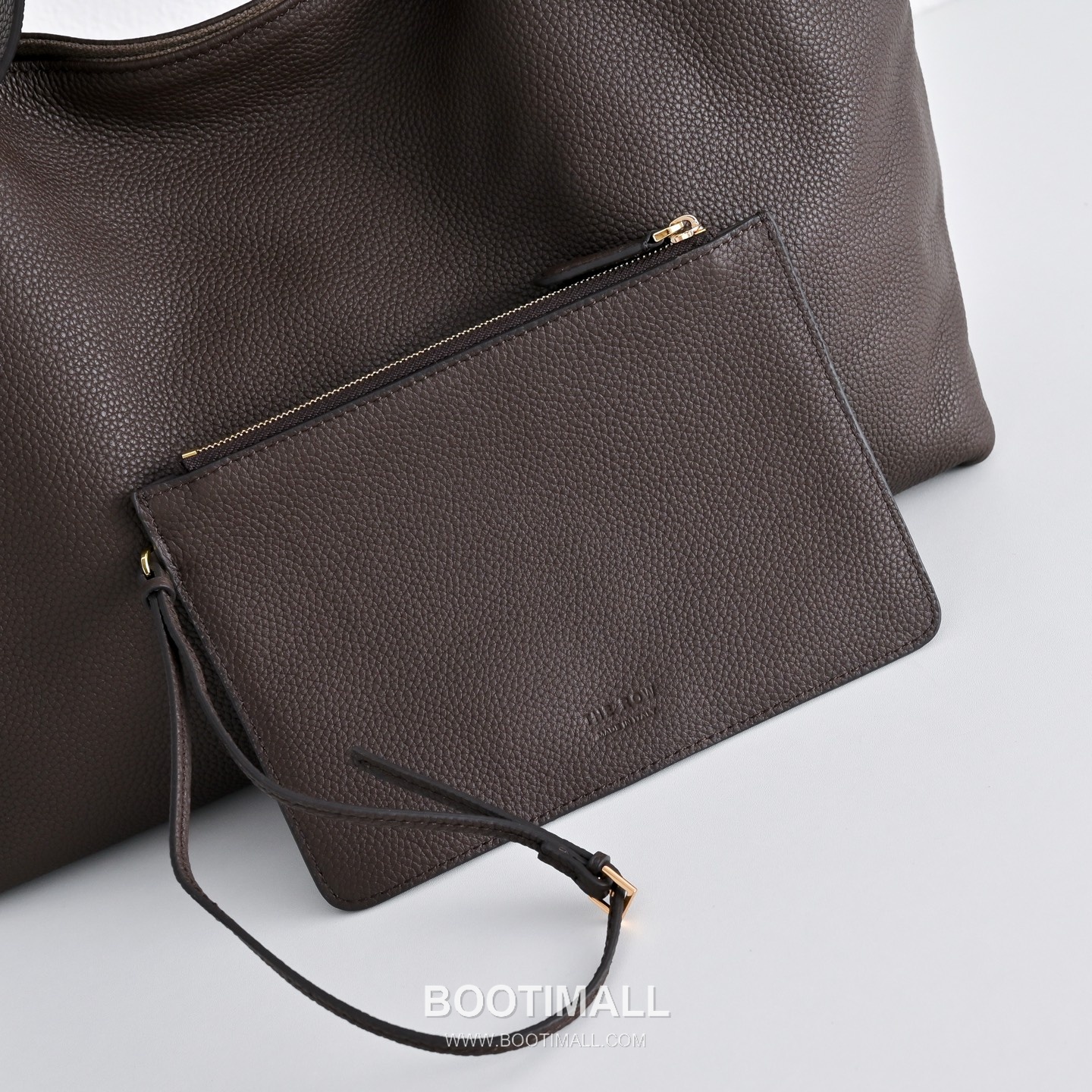 The Row Calfskin Tote Bag with Inner Pouch Detail 더로우 카프스킨 이너 파우치 토트백 36cm 4