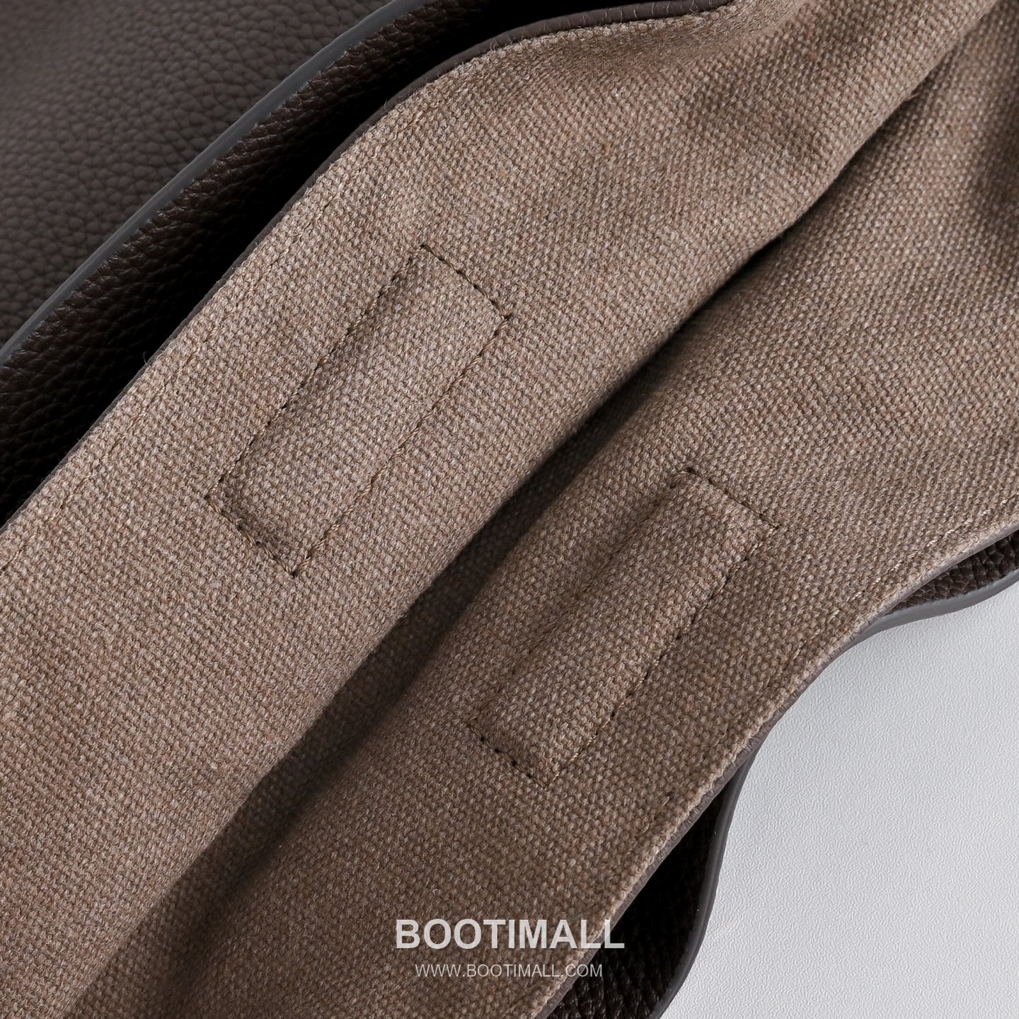 The Row Calfskin Tote Bag with Inner Pouch Detail 더로우 카프스킨 이너 파우치 토트백 36cm 5