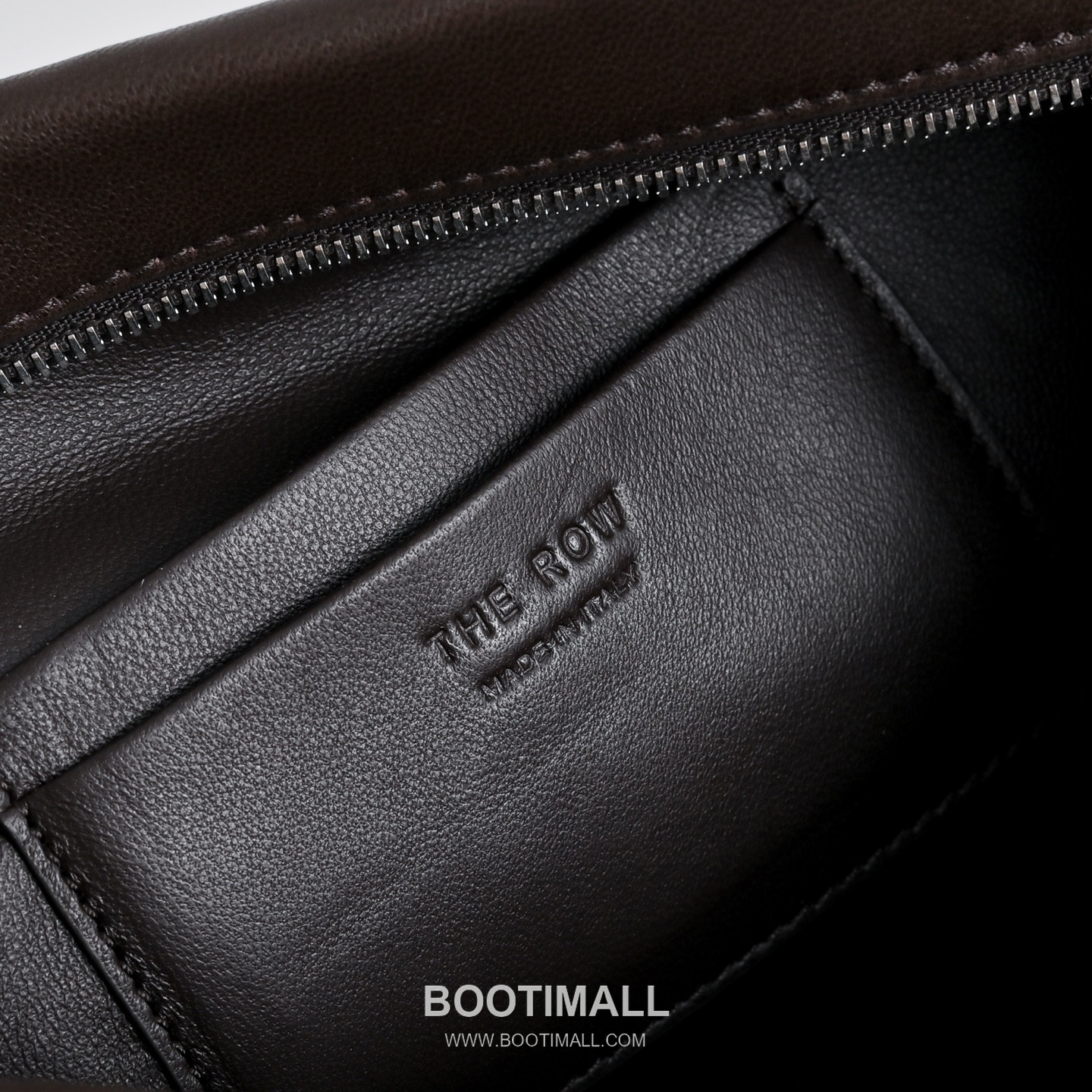 The Row Lambskin Clutch Pouch with Zip Closure Detail 더로우 램스킨 지퍼 클로저 클러치 파우치 25cm 6