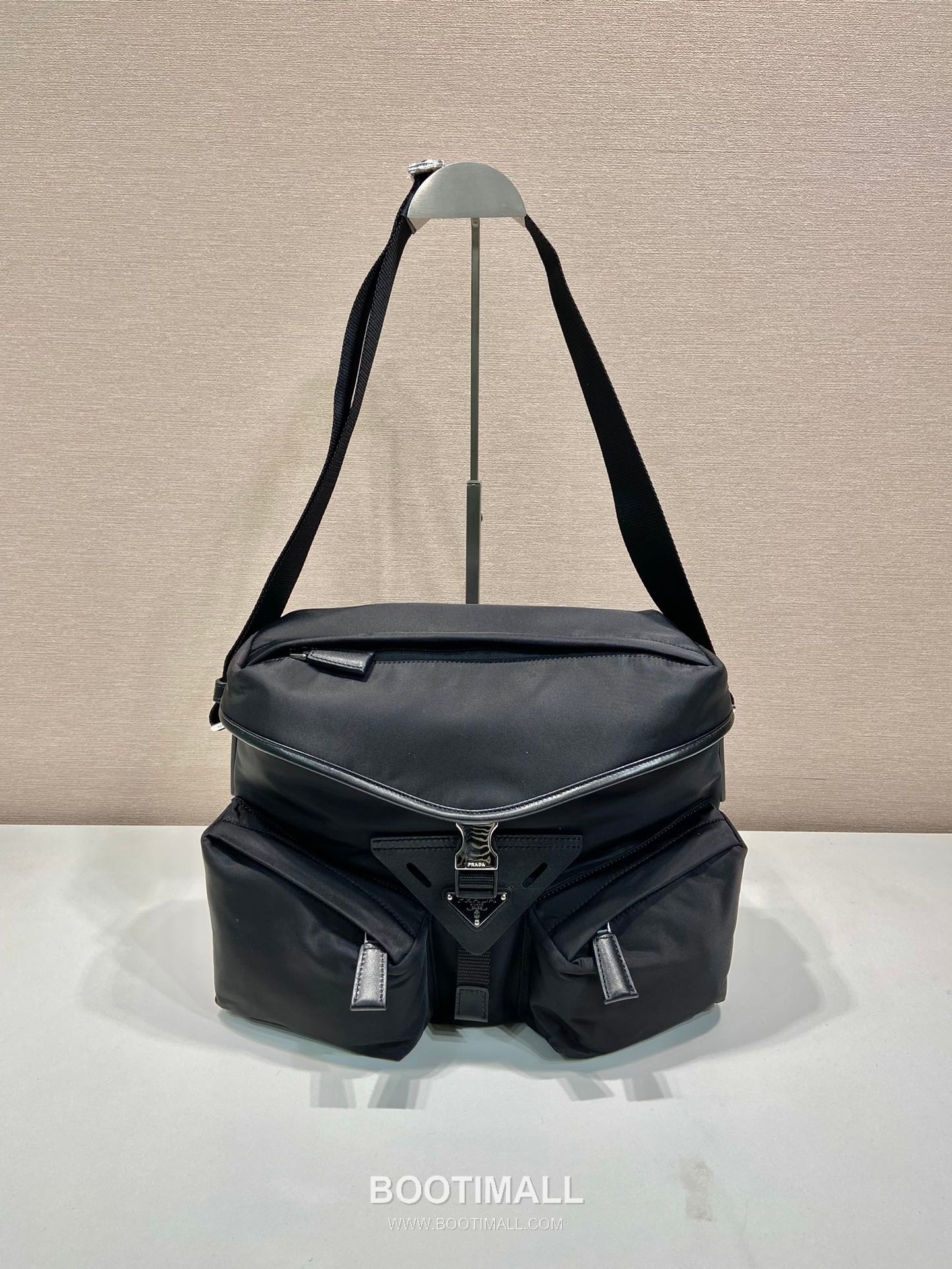 Prada Nylon Crossbody Bag with Flap Buckle and Dual Zip Pocket Detail 프라다 나일론 플랩 버클 듀얼 지퍼 포켓 크로스백 2VD062 29cm 1