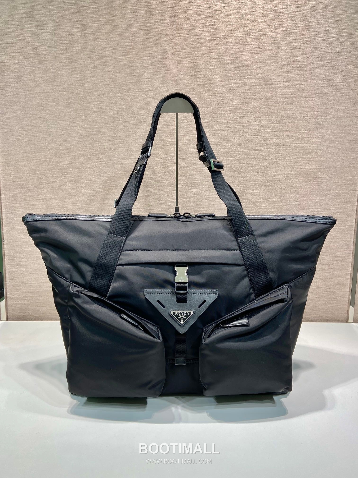 Prada Nylon Crossbody Bag with Flap Buckle and Dual Zip Pocket Detail 프라다 나일론 플랩 버클 듀얼 지퍼 포켓 크로스백 2VD062 29cm 10
