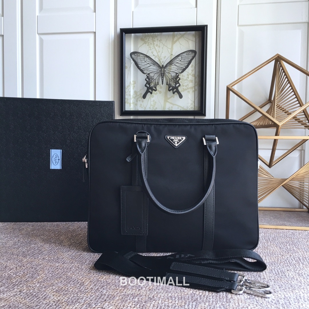 Prada Nylon Saffiano Calfskin Tote Bag with Inner Pocket Detail 프라다 나일론 사피아노 카프스킨 이너 포켓 토트백 2VE368 36cm 2