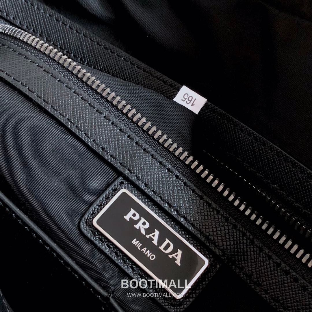 Prada Nylon Calfskin Tote Bag with Trolley Sleeve Detail 프라다 나일론 카프스킨 트롤리 슬리브 토트백 2VE0891 36cm 9