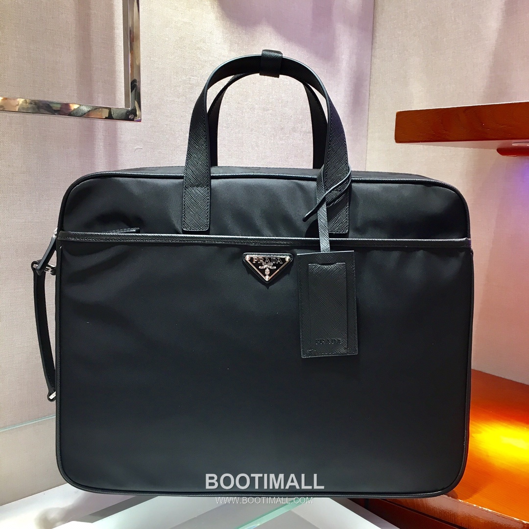 Prada Nylon Saffiano Calfskin Briefcase Backpack with Dual Strap Convertible Detail 프라다 나일론 사피아노 카프스킨 듀얼 스트랩 컨버터블 브리프케이스 백팩 2VE015 40cm 2