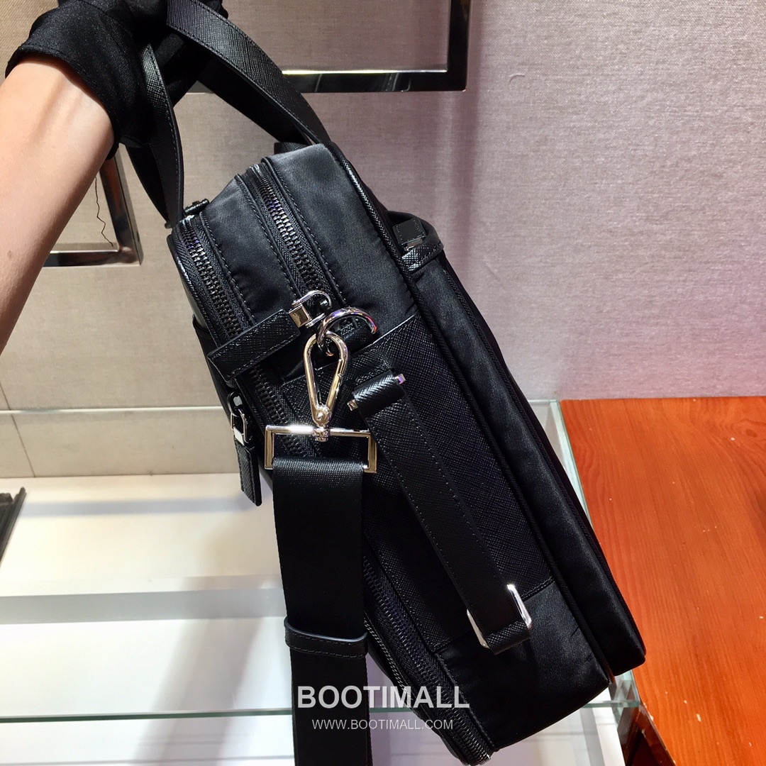 Prada Nylon Saffiano Calfskin Briefcase Backpack with Dual Strap Convertible Detail 프라다 나일론 사피아노 카프스킨 듀얼 스트랩 컨버터블 브리프케이스 백팩 2VE015 40cm 6