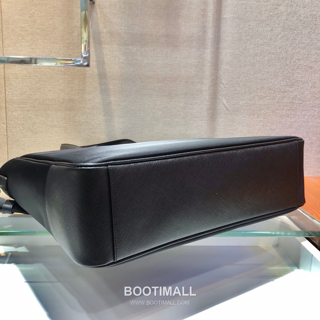 Prada Nylon Saffiano Calfskin Shopping Tote Bag with Detachable Strap Detail 프라다 나일론 사피아노 카프스킨 탈부착 스트랩 쇼핑 토트백 2VG064 36cm 8