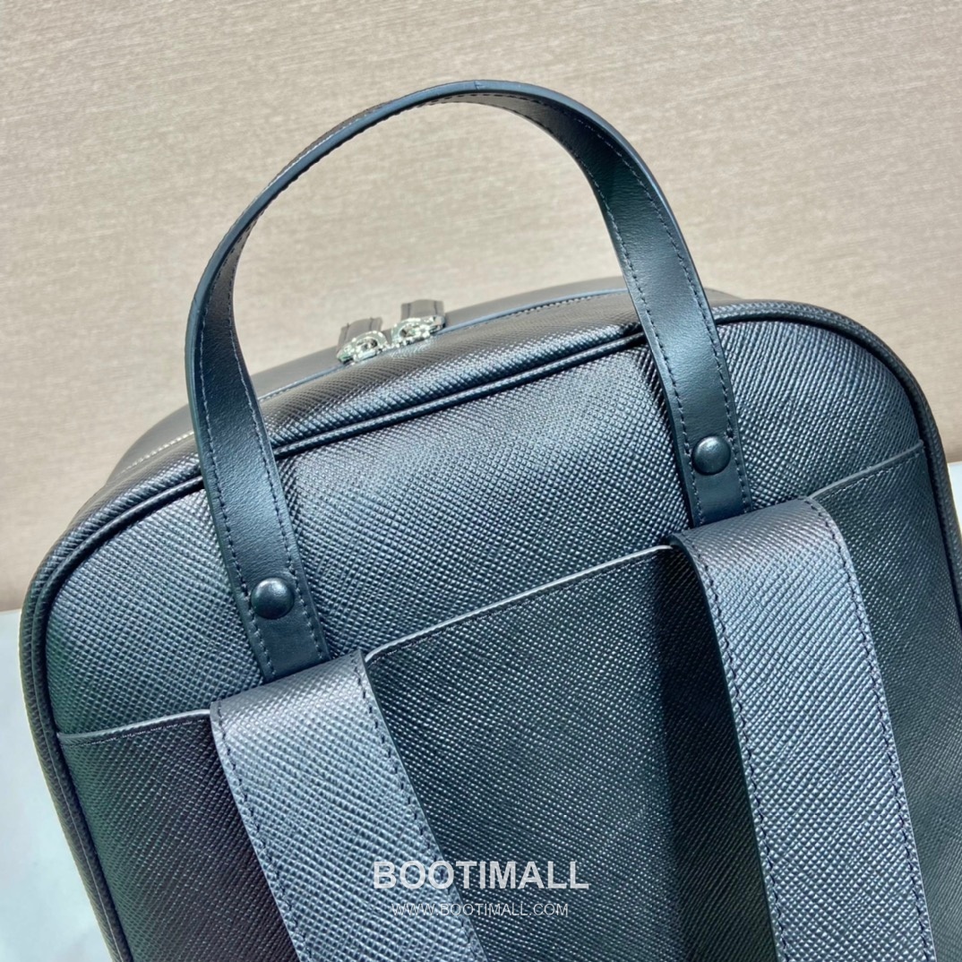 Prada Saffiano Leather Backpack with Front Pocket and Dual Zip Detail 프라다 사피아노 가죽 프론트 포켓 백팩 2VZ102 30cm 10