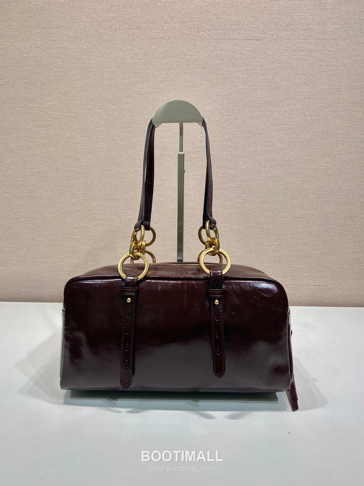 Prada Oil Wax Leather Shoulder Bag with Zip Pocket and Top Handle 프라다 오일왁스 가죽 지퍼 포켓 숄더 핸드백 1BB138 30cm 4