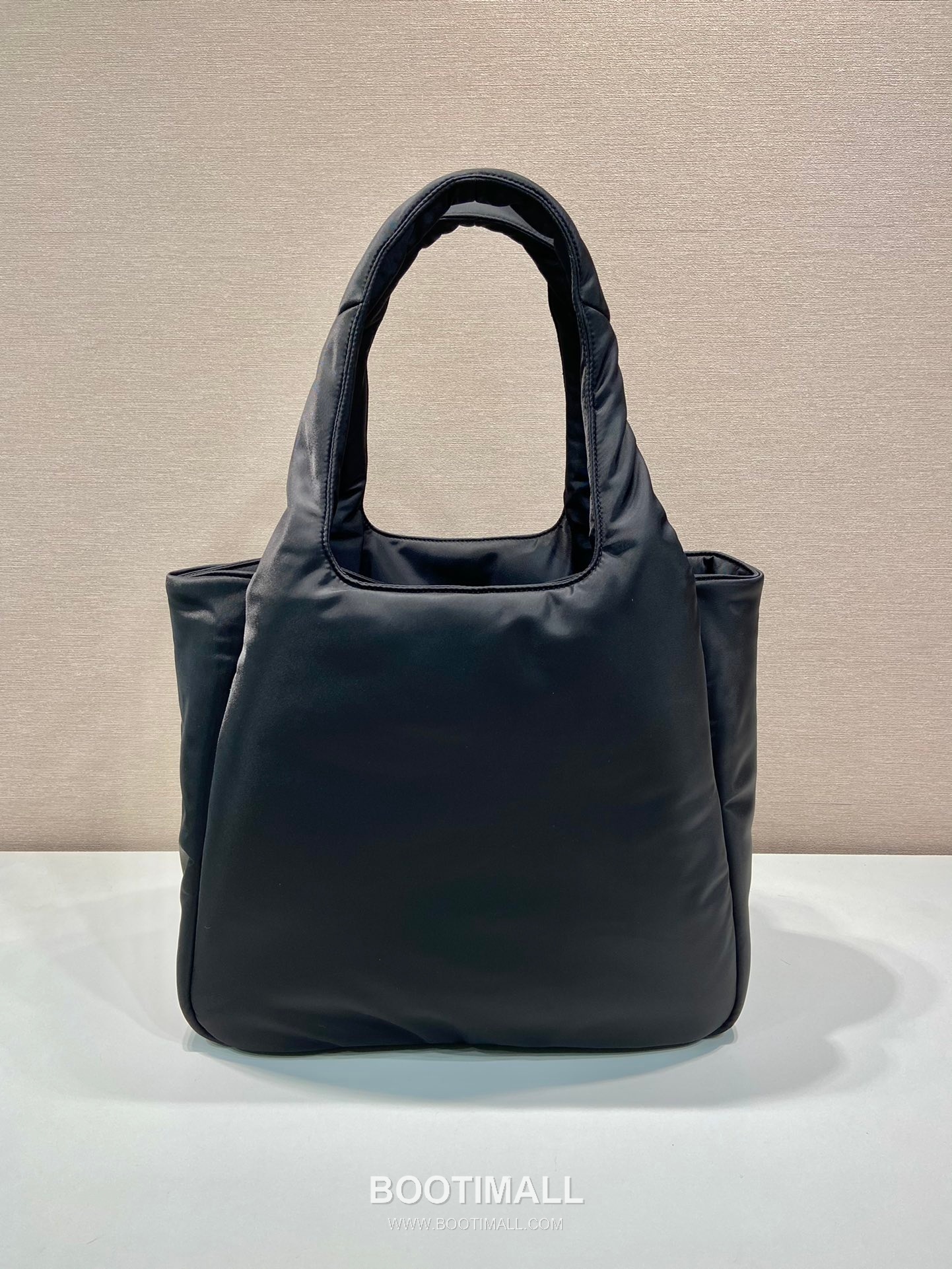 Prada Re-Nylon Tote Bag with Dual Handle and Magnetic Closure 프라다 리나일론 더블 핸들 마그네틱 토트백 1BG449 38cm 5