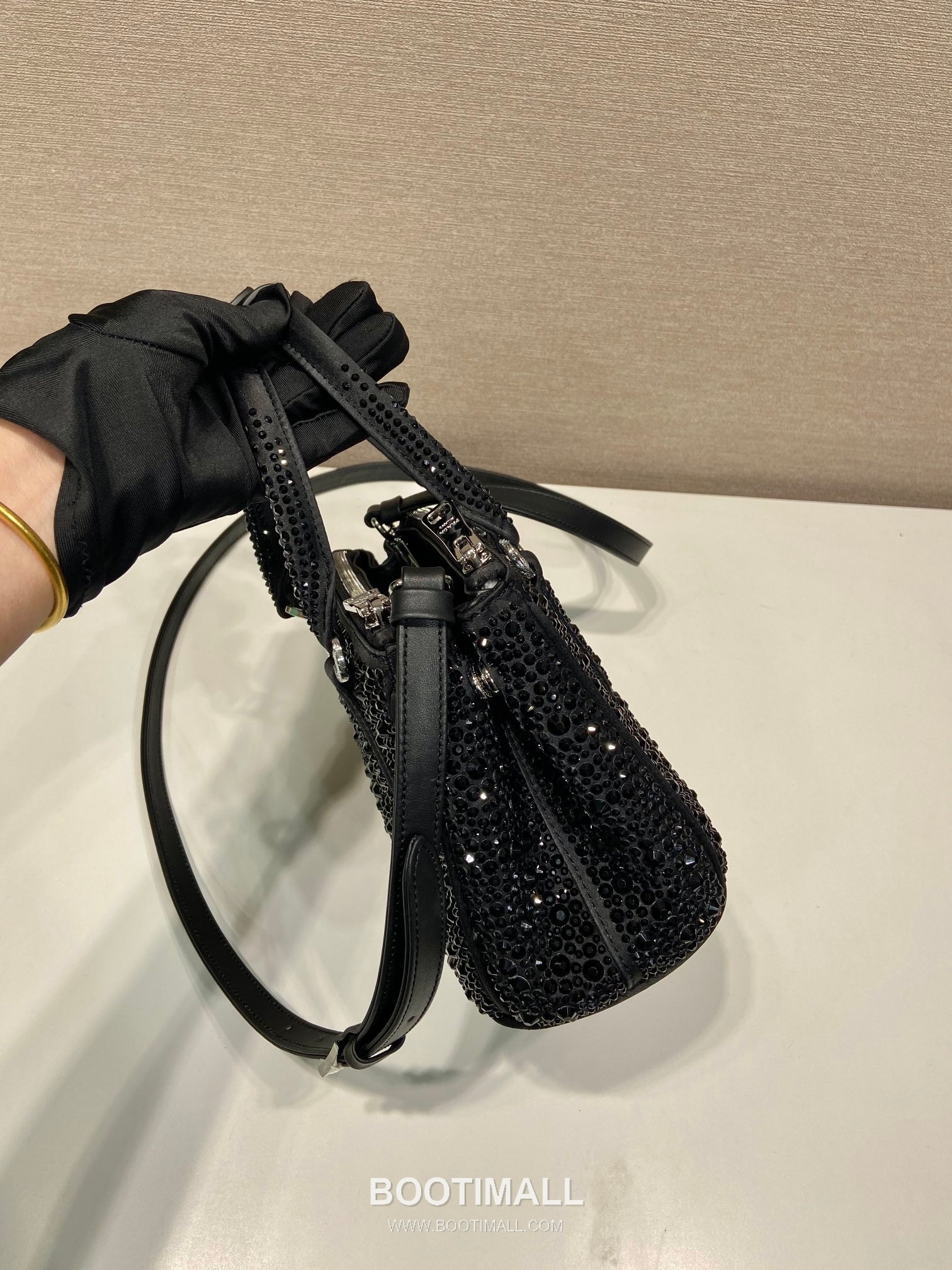 Prada Crystal Satin Top Handle Bag with Dual Zip Pocket and Adjustable Strap 프라다 크리스탈 새틴 더블 지퍼 스트랩 핸드백 1BA906 20cm 5