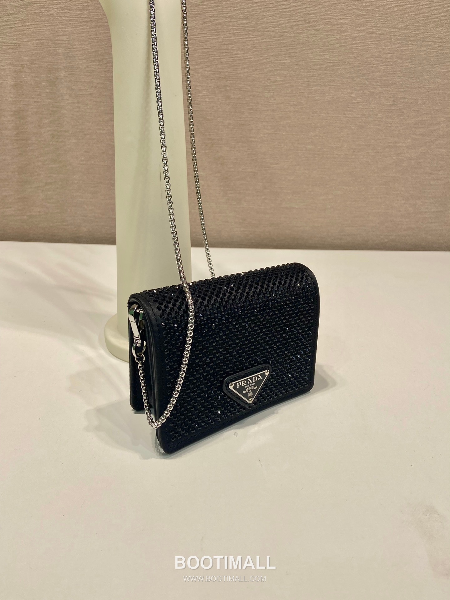 Prada Crystal Duchesse Card Holder Mini Bag with Chain Strap and Logo Detail 프라다 크리스탈 듀체스 체인 스트랩 카드홀더 미니백 1MR024 11.5cm 2