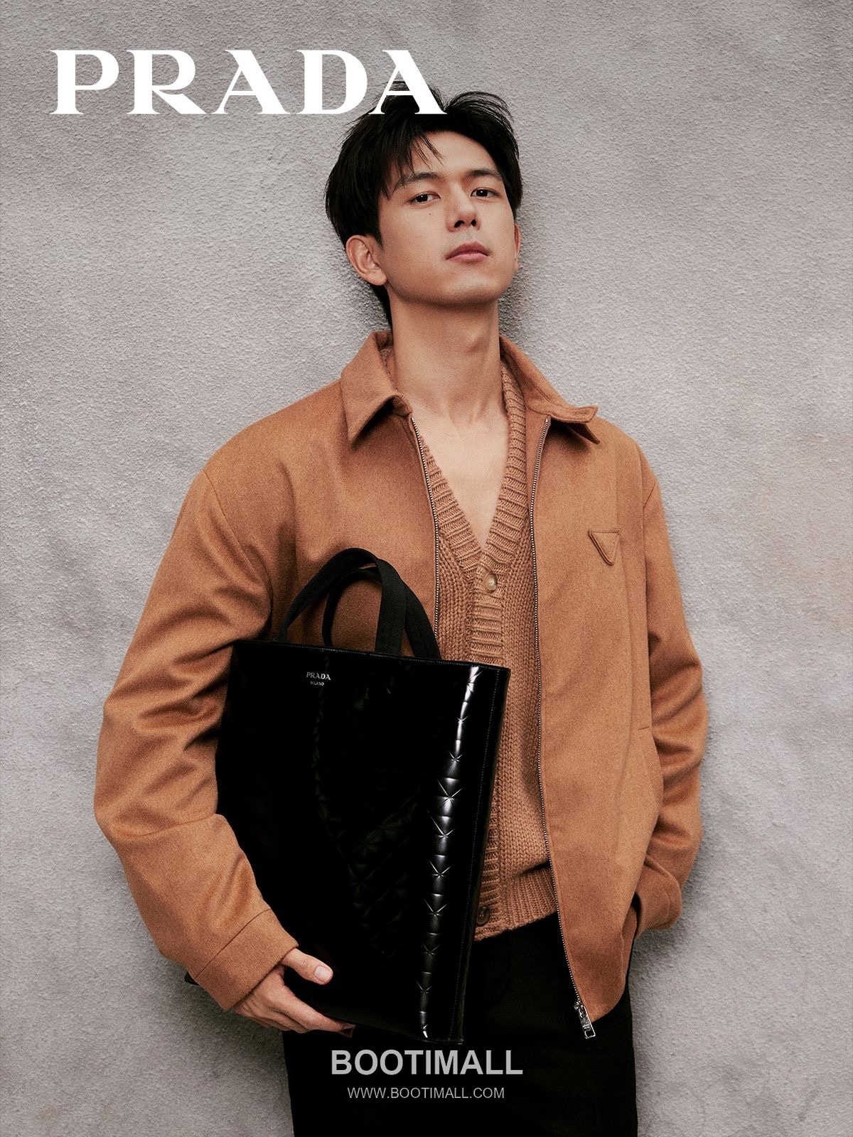 Prada Embossed Leather Vertical Tote Bag with Web Handle and Strap Detail 프라다 엠보스 가죽 버티컬 웹 핸들 토트백 2VG113 36cm 1