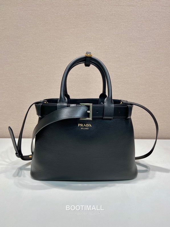 Prada Calfskin Leather Tote Bag with Drawstring Detail and Adjustable Strap 프라다 카프스킨 가죽 드로스트링 스트랩 토트백 1BA434 32cm 1