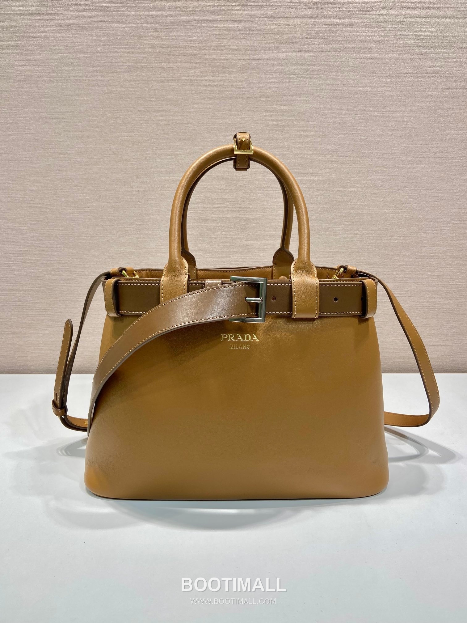 Prada Calfskin Leather Tote Bag with Drawstring Detail and Adjustable Strap 프라다 카프스킨 가죽 드로스트링 스트랩 토트백 1BA434 32cm 1