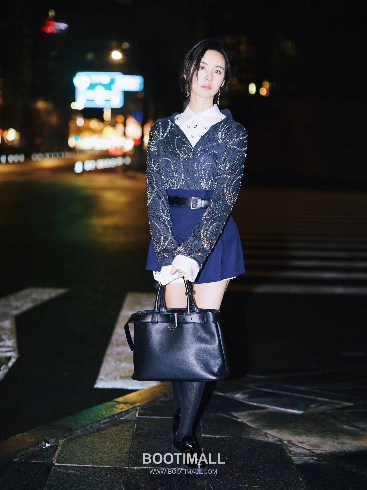 Prada Calfskin Leather Tote Bag with Drawstring Detail and Adjustable Strap 프라다 카프스킨 가죽 드로스트링 스트랩 토트백 1BA416 37.5cm 1