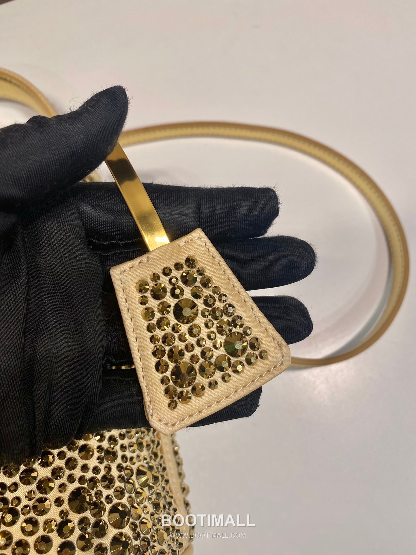 Prada Crystal Panier Bucket Bag with Adjustable Strap and Top Handle 프라다 크리스탈 파니에 스트랩 버킷백 1BA373 15cm 8