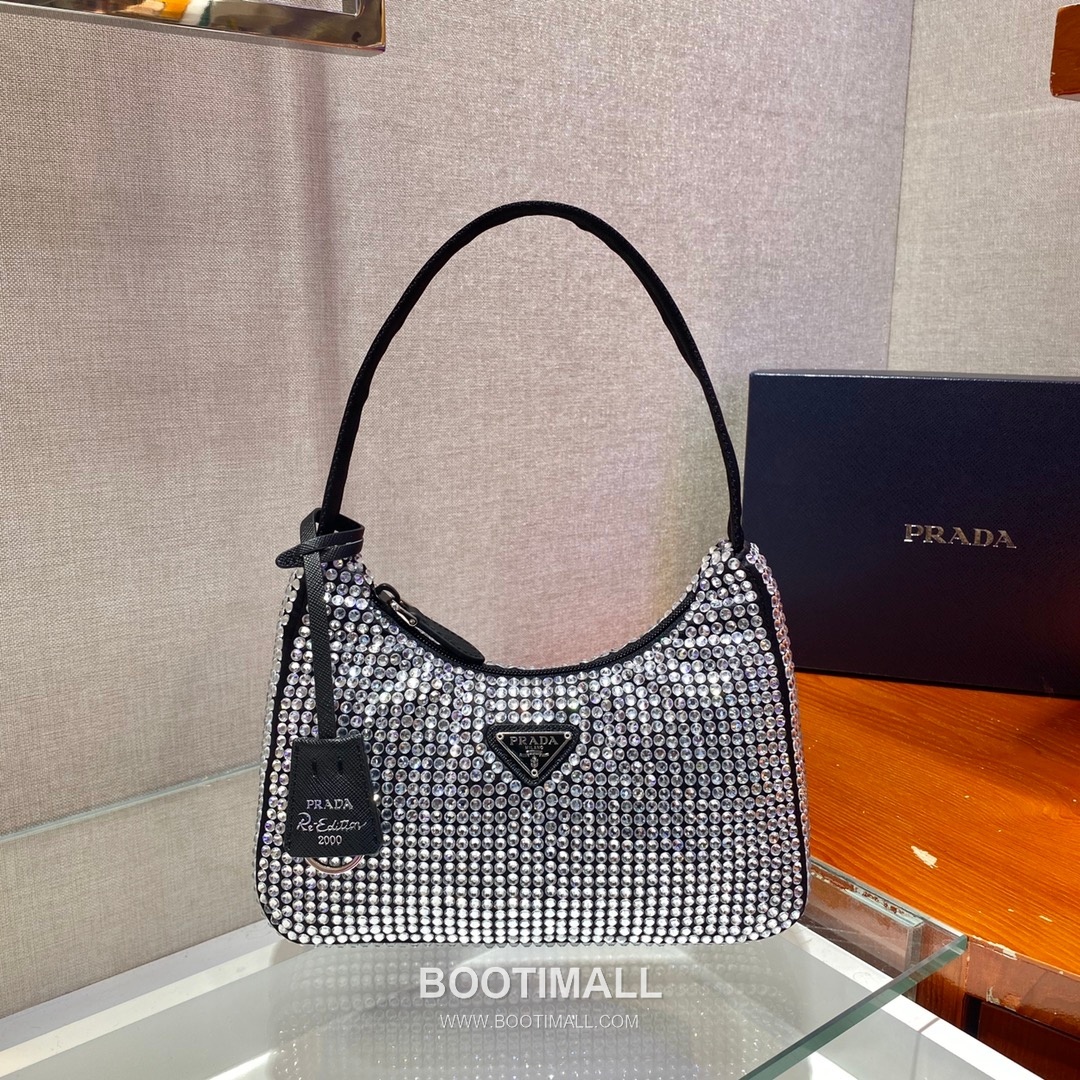 Prada Crystal Mesh Hobo Bag with Zip Closure and Strap Detail 프라다 크리스탈 메쉬 지퍼 스트랩 호보백 1NE515 23cm 2