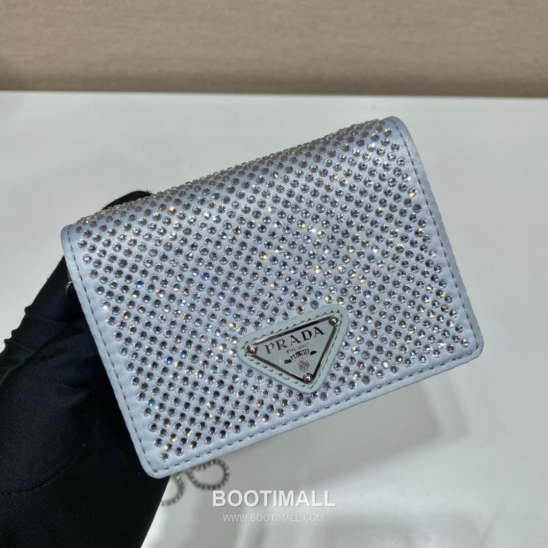 Prada Crystal Duchesse Card Holder Mini Bag with Chain Strap and Logo Detail 프라다 크리스탈 듀체스 체인 스트랩 카드홀더 미니백 1MR024 11.5cm 4