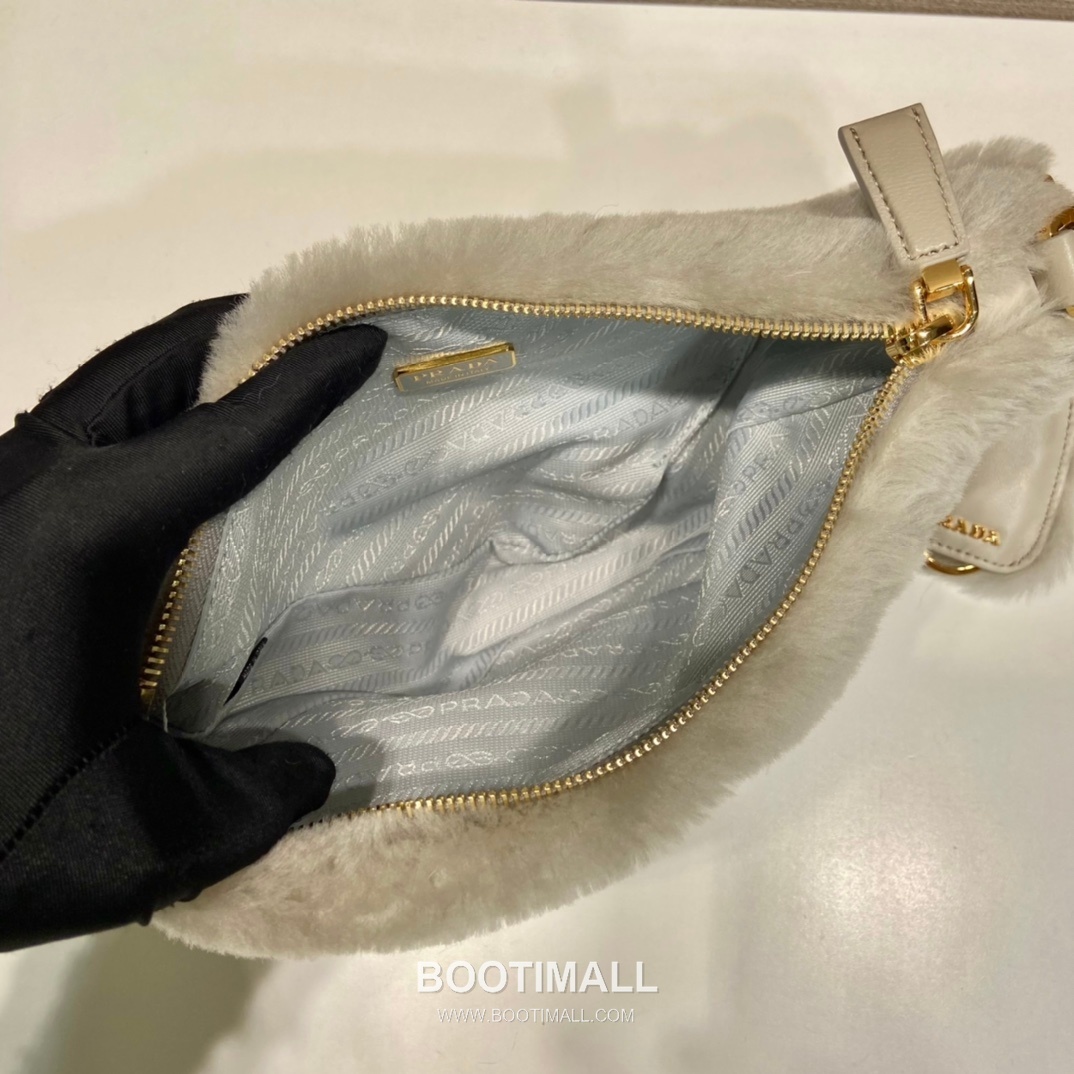Prada Goat Fur Triangle Hobo Bag with Chain Strap and Fur Handle 프라다 고트 퍼 트라이앵글 체인 스트랩 퍼 호보백 1NQ044 28cm 9