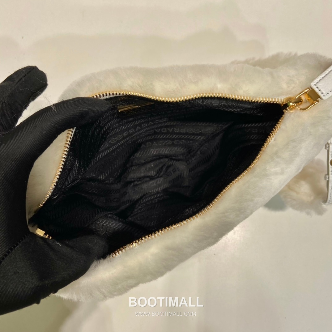 Prada Goat Fur Triangle Hobo Bag with Chain Strap and Fur Handle 프라다 고트 퍼 트라이앵글 체인 스트랩 퍼 호보백 1NQ044 28cm 8