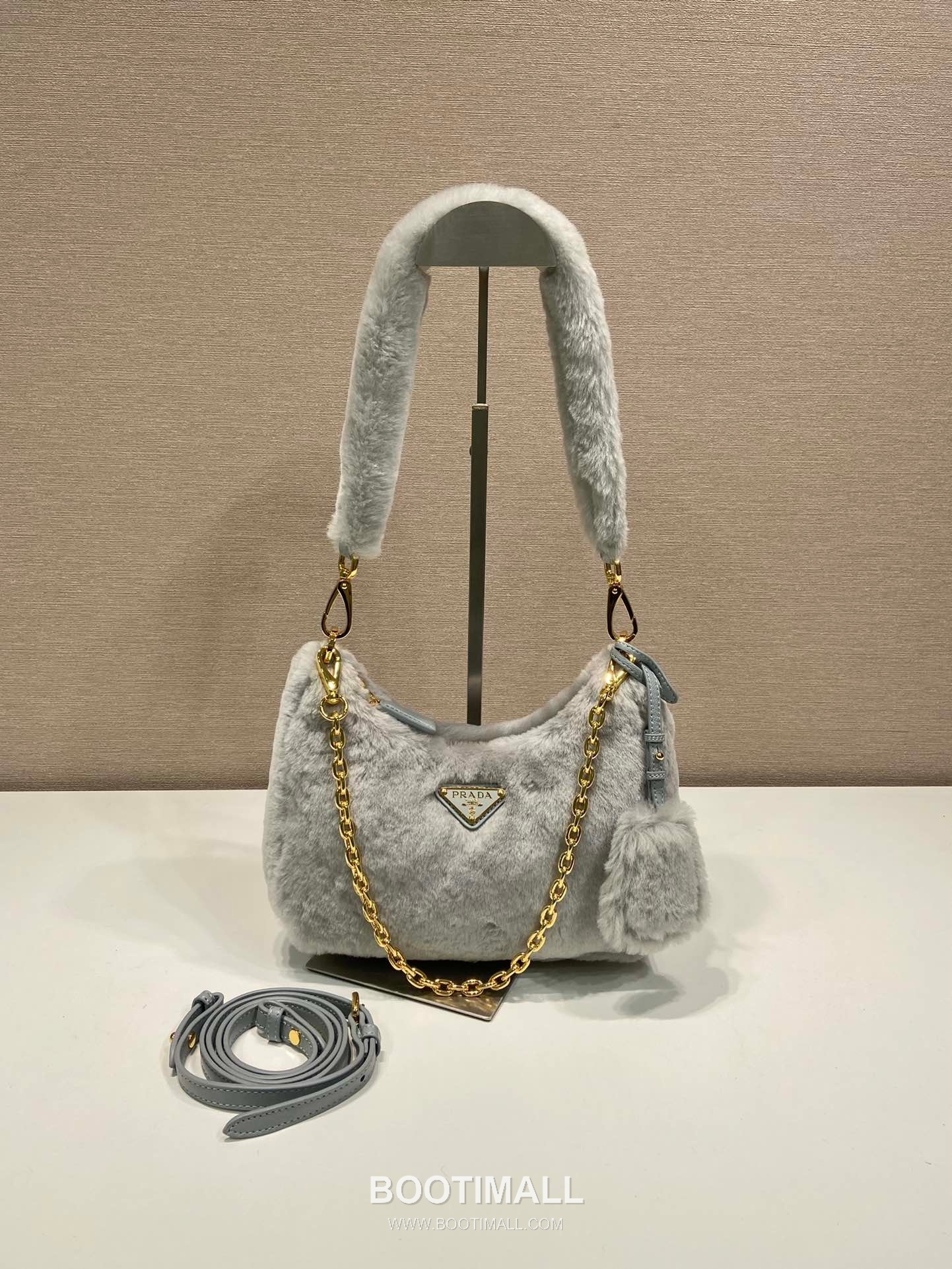 Prada Goat Fur Hobo Bag with Chain Strap and Fur Handle 프라다 고트 퍼 체인 스트랩 퍼 호보백 1BC204 23cm 1