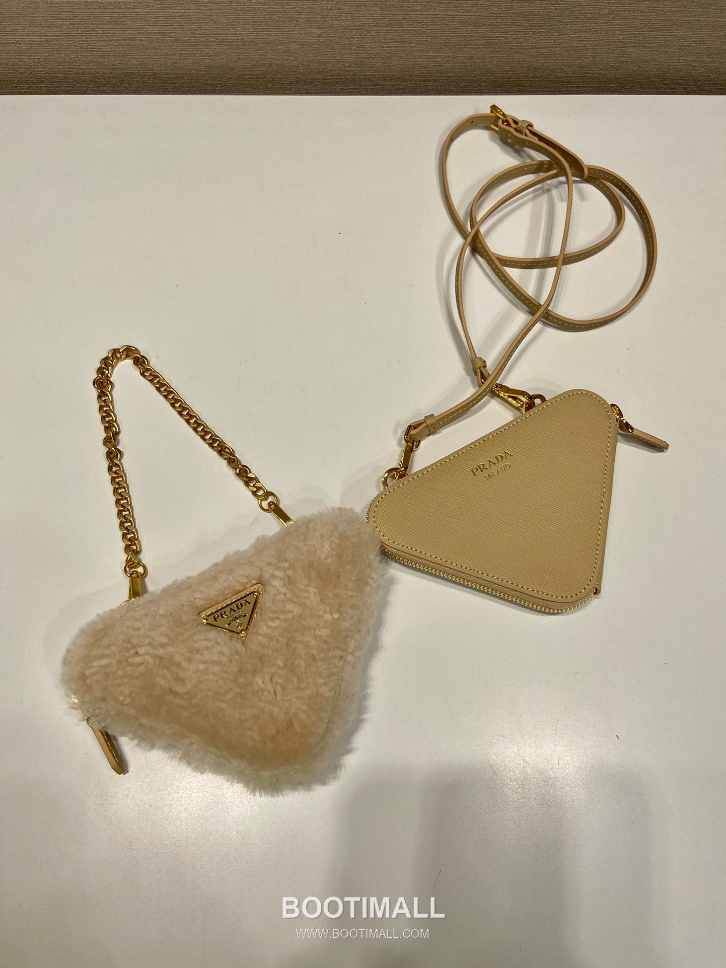 Prada Goat Fur Twin Triangle Bag with Detachable Dual Design and Strap 프라다 고트 퍼 트윈 트라이앵글 분리형 스트랩 미니백 1NR015 15cm 3