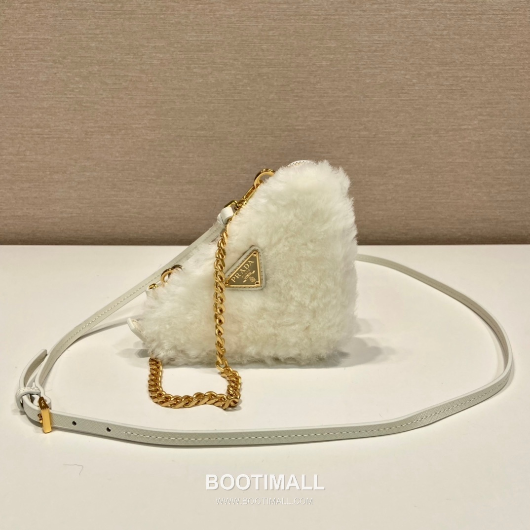 Prada Goat Fur Twin Triangle Bag with Detachable Dual Design and Strap 프라다 고트 퍼 트윈 트라이앵글 분리형 스트랩 미니백 1NR015 15cm 2