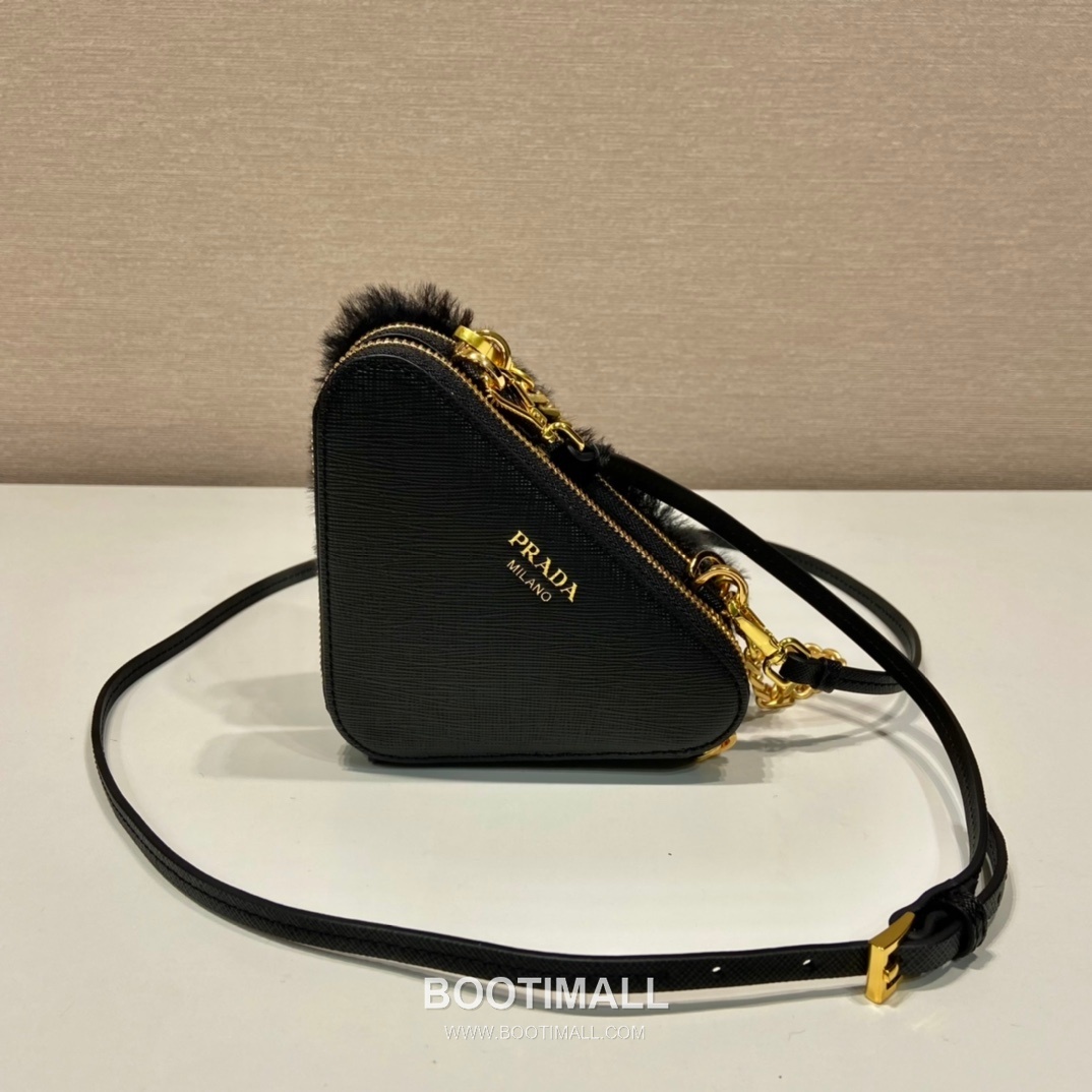 Prada Goat Fur Twin Triangle Bag with Detachable Dual Design and Strap 프라다 고트 퍼 트윈 트라이앵글 분리형 스트랩 미니백 1NR015 15cm 4