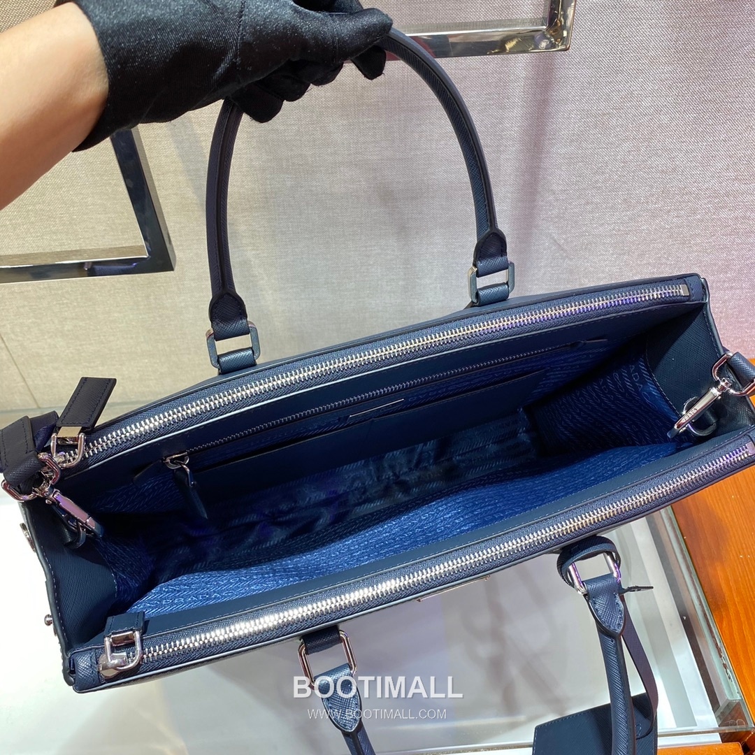 Prada Calfskin Leather Tote Bag with Zip Compartments and Nylon Strap 프라다 카프스킨 가죽 지퍼 컴파트먼트 나일론 스트랩 토트백 2VG061 39cm 7
