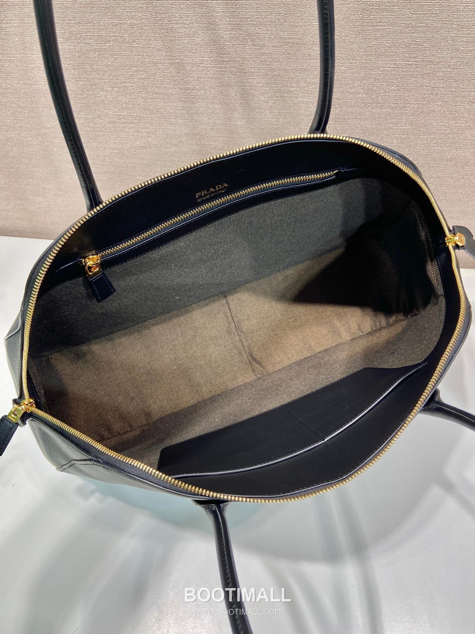 Prada Calfskin Leather Shoulder Tote Bag with Triple Inner Pocket and Metal Logo 프라다 카프스킨 가죽 트리플 포켓 메탈 로고 숄더 토트백 1BG506 48cm 8