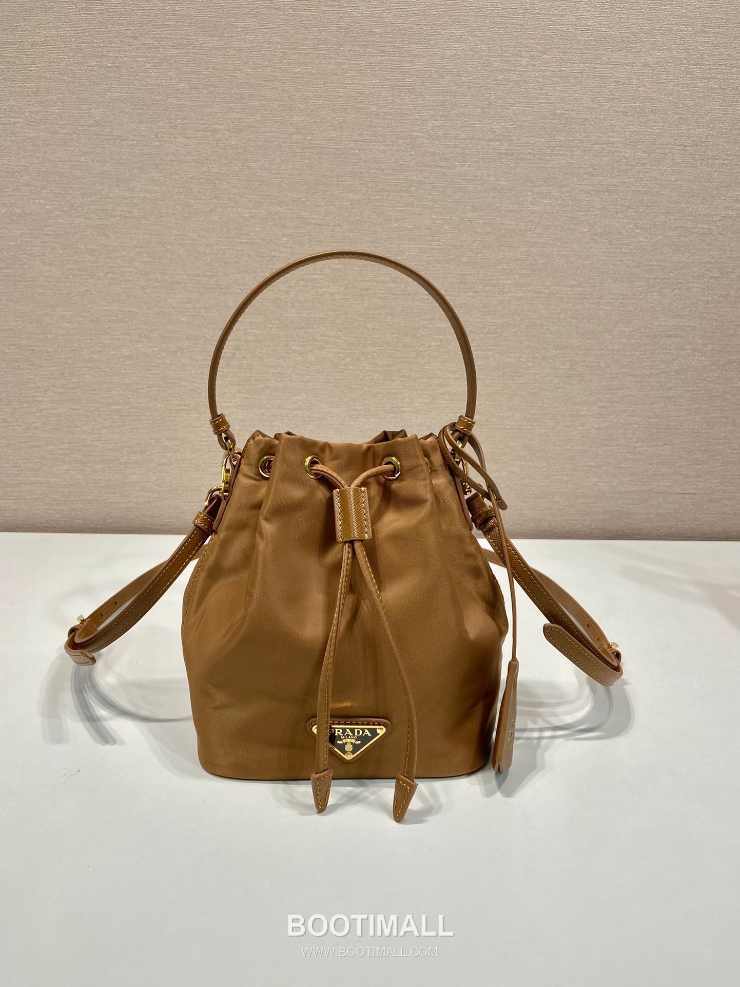 Prada Nylon Bucket Bag with Leather Strap and Key Holder Detail 프라다 나일론 레더 스트랩 키홀더 버킷백 1BE067 15.5cm 1