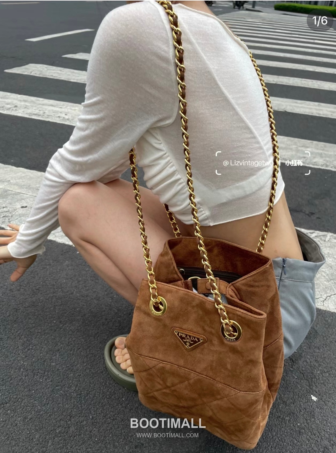 Prada Suede Leather Tote Bag with Dual Compartment and Adjustable Strap 프라다 스웨이드 가죽 듀얼 컴파트먼트 스트랩 토트백 1BN023 28cm 11