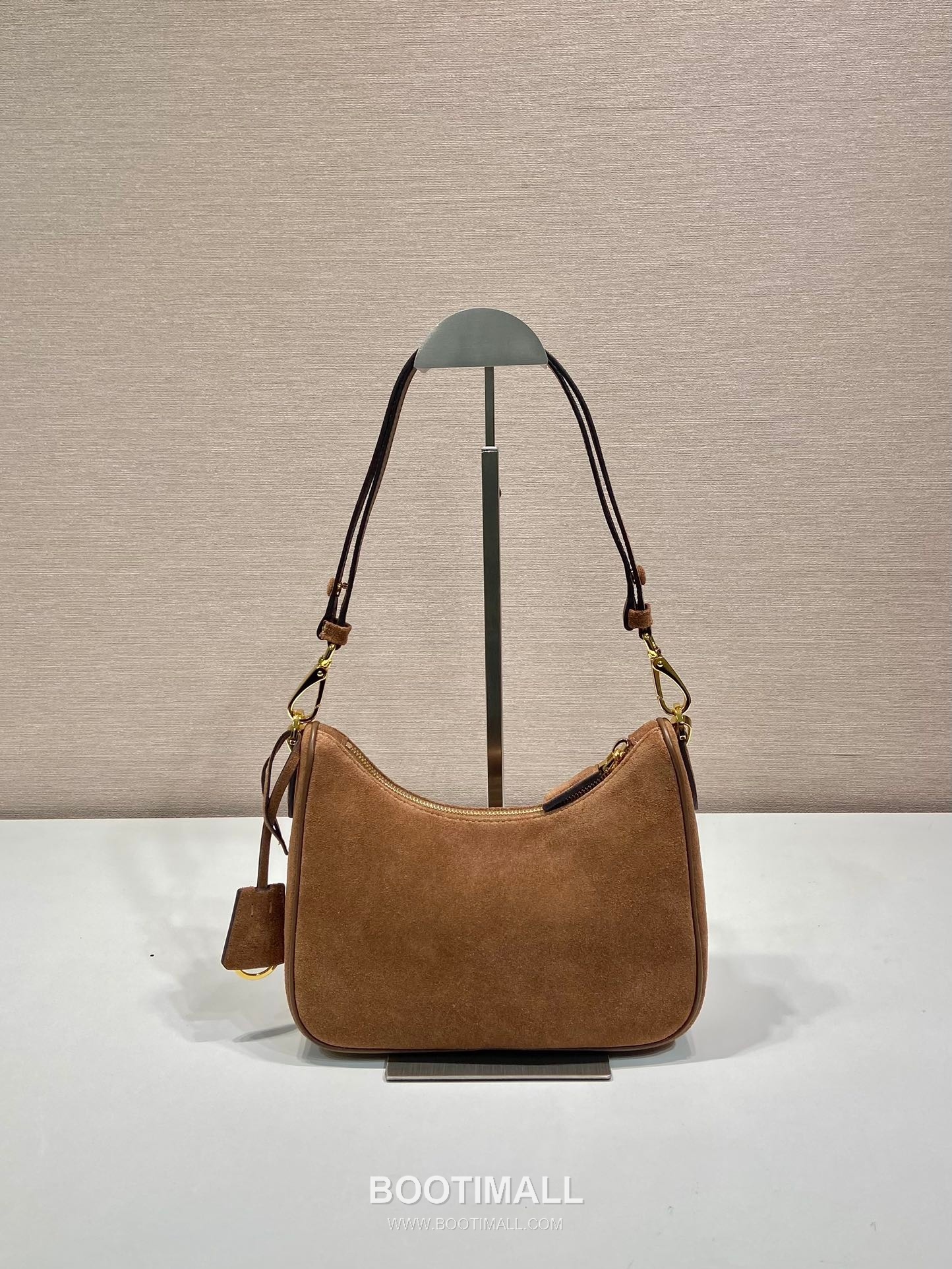 Prada Suede Calfskin Leather Hobo Bag with Chain Strap and Adjustable Shoulder Strap 프라다 스웨이드 카프스킨 체인 스트랩 조절 숄더 호보백 1BC204B 23cm 4