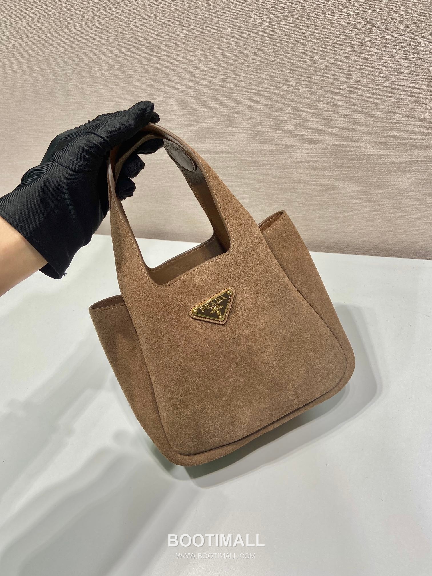 Prada Suede Calfskin Leather Mini Basket Tote Bag with Multi Compartment 프라다 스웨이드 카프스킨 멀티 컴파트먼트 미니 바스켓 토트백 1BA349 18cm 2