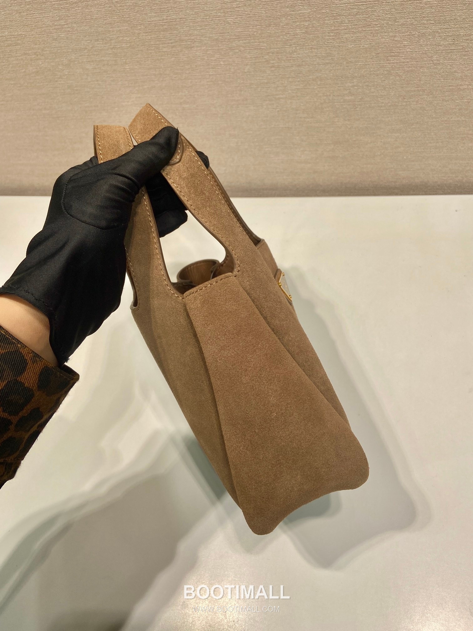 Prada Suede Calfskin Leather Mini Basket Tote Bag with Multi Compartment 프라다 스웨이드 카프스킨 멀티 컴파트먼트 미니 바스켓 토트백 1BA349 18cm 5