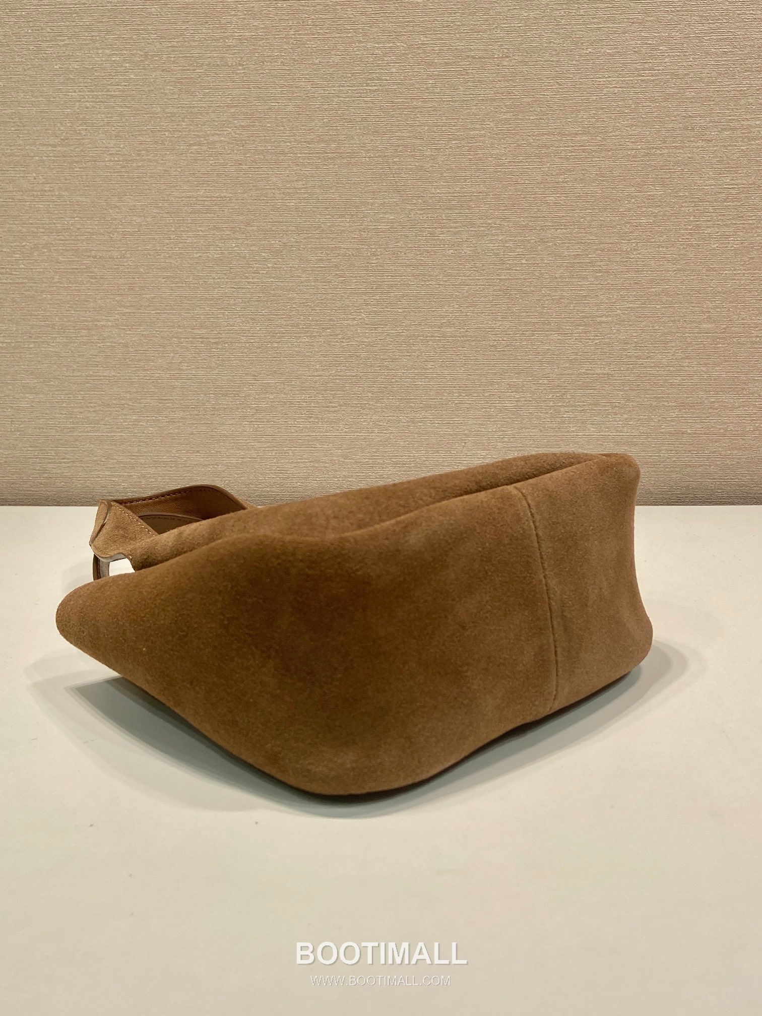 Prada Suede Calfskin Leather Mini Basket Tote Bag with Multi Compartment 프라다 스웨이드 카프스킨 멀티 컴파트먼트 미니 바스켓 토트백 1BA349 18cm 6