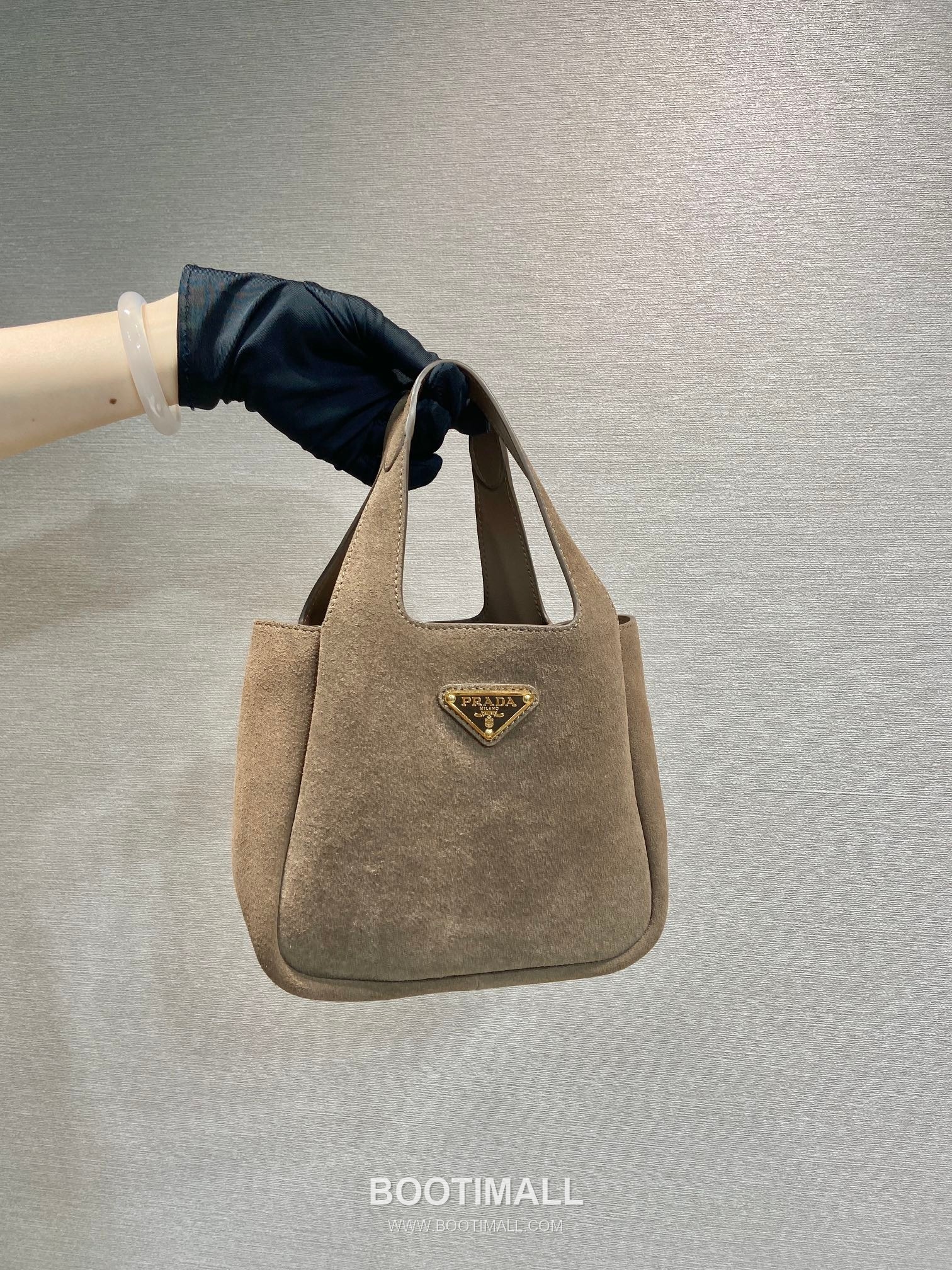 Prada Suede Calfskin Leather Mini Basket Tote Bag with Multi Compartment 프라다 스웨이드 카프스킨 멀티 컴파트먼트 미니 바스켓 토트백 1BA349 18cm 11