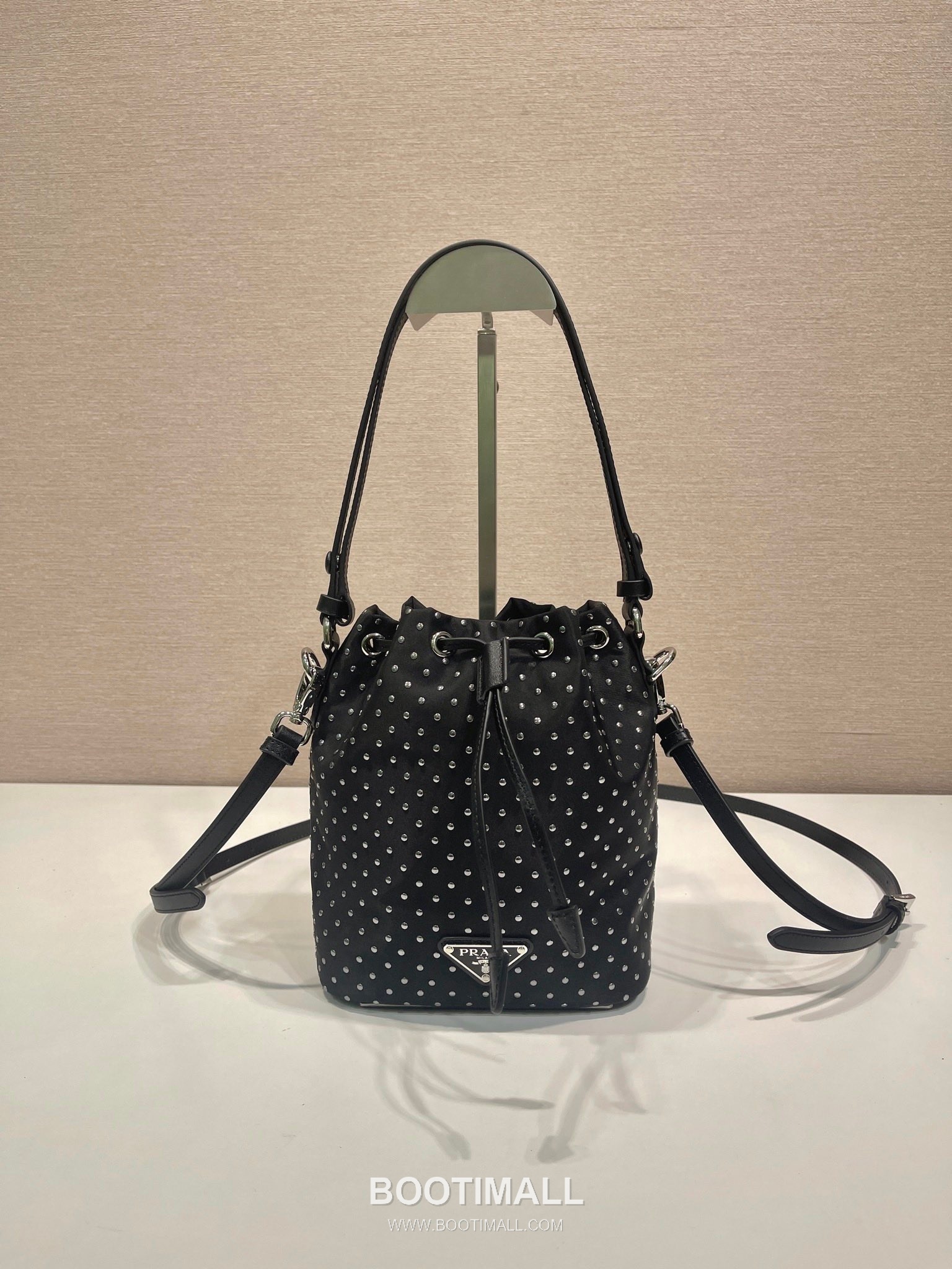Prada Nylon Bucket Bag with Stud Detail and Leather Strap 프라다 나일론 스터드 디테일 레더 스트랩 버킷백 1BE067 15.5cm 1