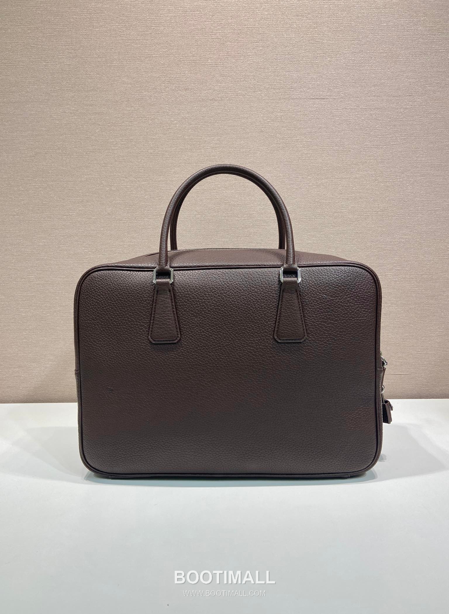 Prada Deerskin Calf Leather Briefcase Bag with Lock Detail and Name Tag 프라다 디어스킨 카프 가죽 락 디테일 네임태그 브리프케이스 2VE027 40cm 4